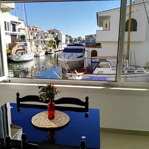  Apartment Waterside - Two Bedroom Spanien